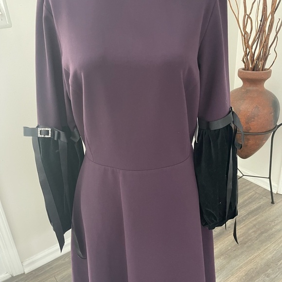 NWT Touch Women Dress Fit to Flare Size 40EU 12US Eggplant Black MIDI Poly Blend - Picture 3 of 11